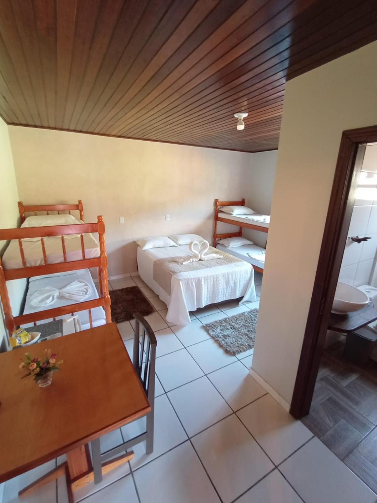 Pousada Vo Lica Com Piscina Penha  Eksteriør bilde